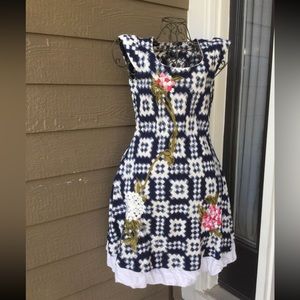 Cotton summer dress, size S, white/ navy blue embroidery